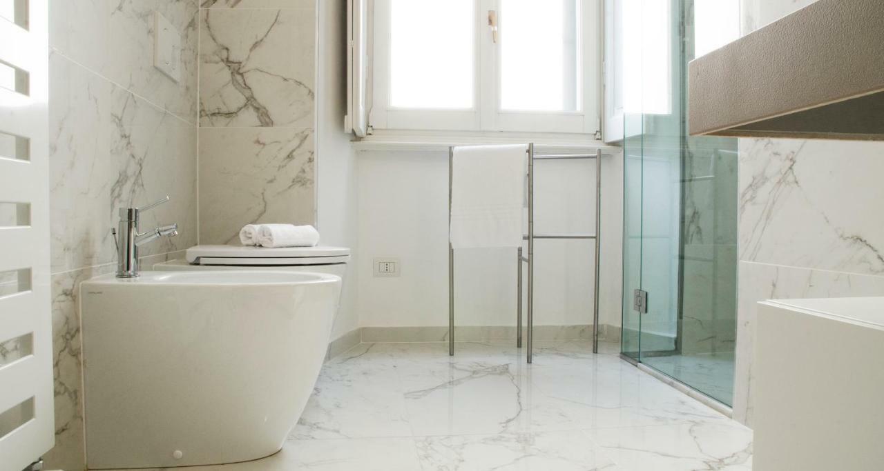 Lake Como Joivy Splendid 3Br Apt With Parking And Terrace In Como מראה חיצוני תמונה