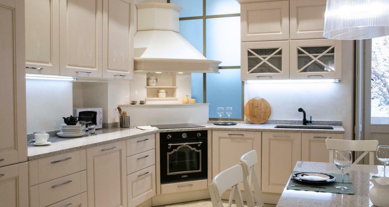 Lake Como Joivy Splendid 3Br Apt With Parking And Terrace In Como מראה חיצוני תמונה